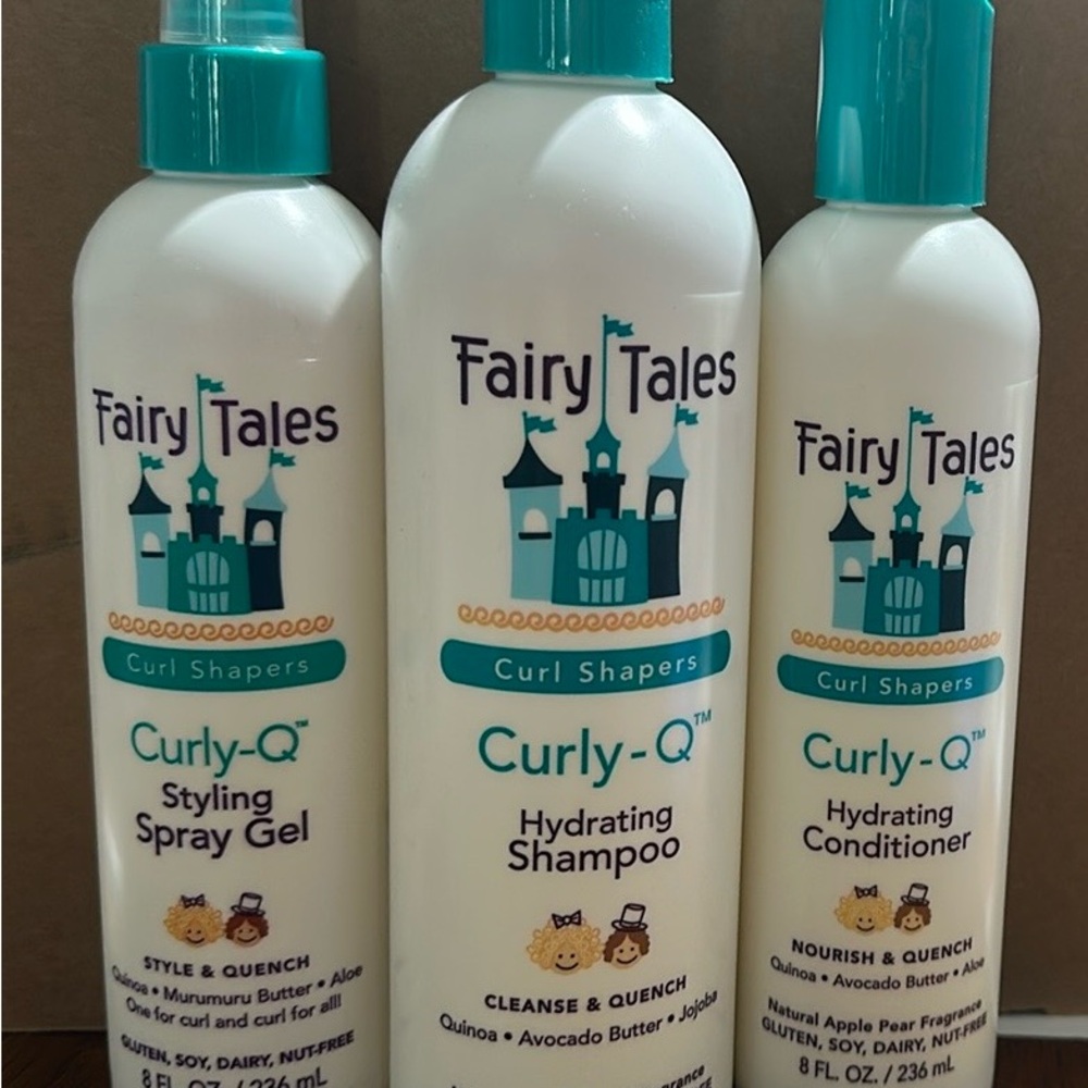 Set of curly Q by Fairy Tales